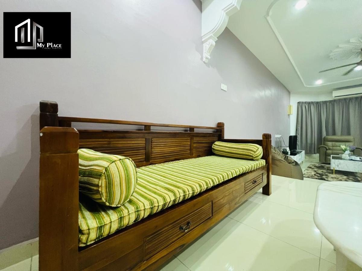 2 Storey 5Br 16Pax Semabok Taman Cheng Ho, 3 By Myplace Malacca Exteriér fotografie